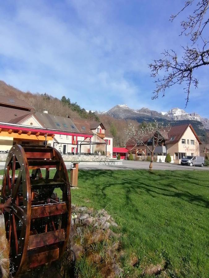 La Neyrette Hotel Saint-Disdier-en-Devoluy Exterior photo