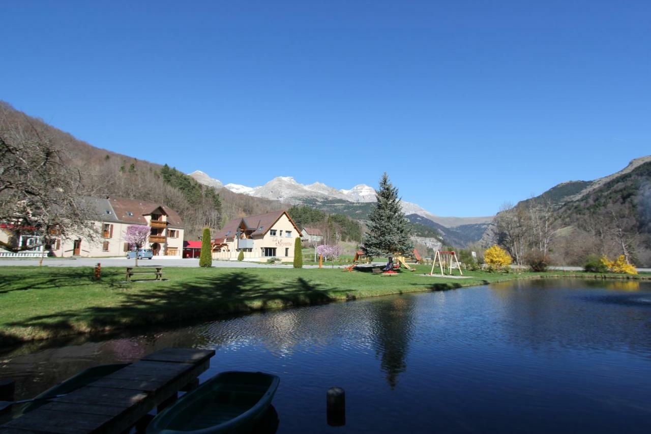 La Neyrette Hotel Saint-Disdier-en-Devoluy Exterior photo